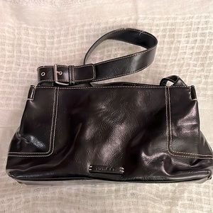 Beautiful black Nine&CO. purse. Coming from a smoke free home!